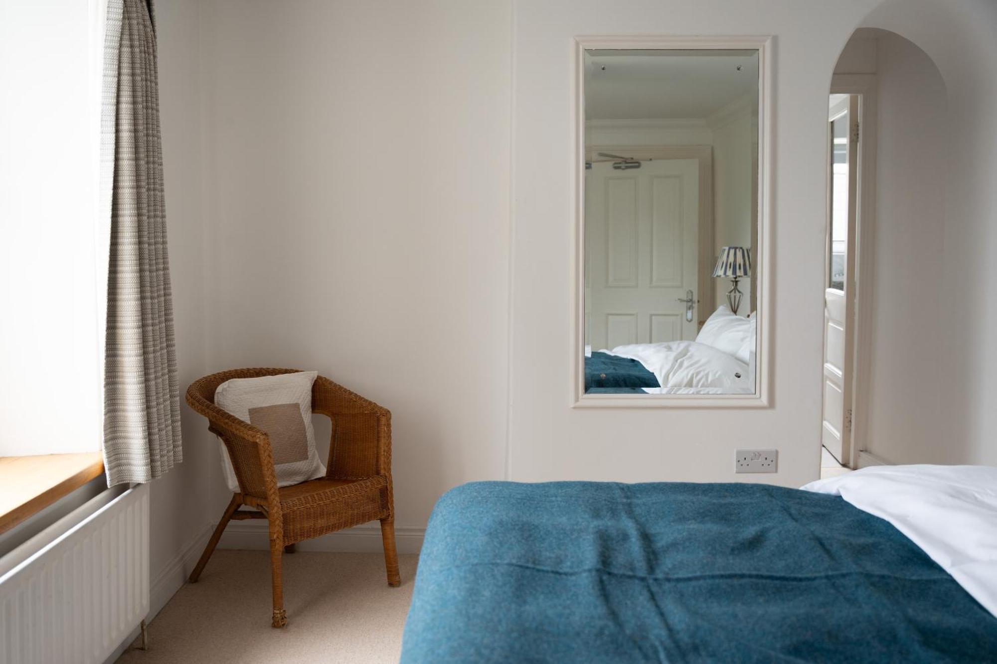 Ferienwohnung The Roost Westport Exterior foto